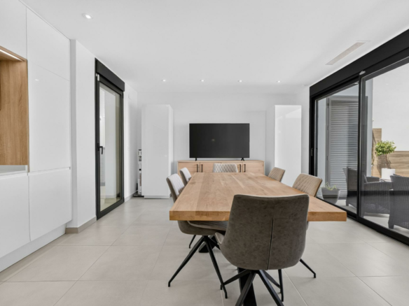 5-bedroom Villa In Rojales, Spain (214 M²)