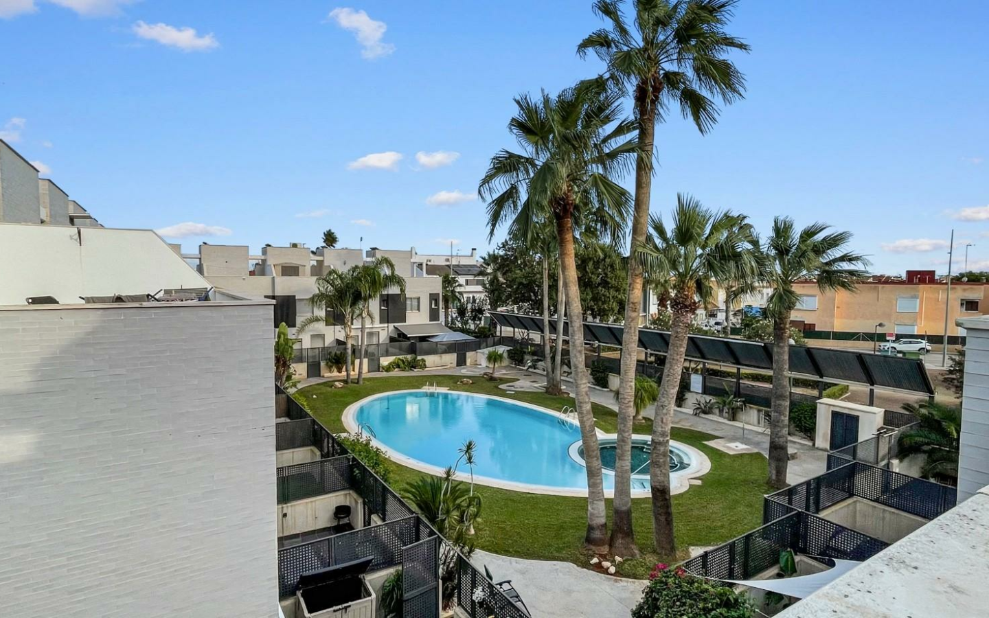 3-bedroom Terraced House In Pilar De La Horadada, Spain (104 M²)