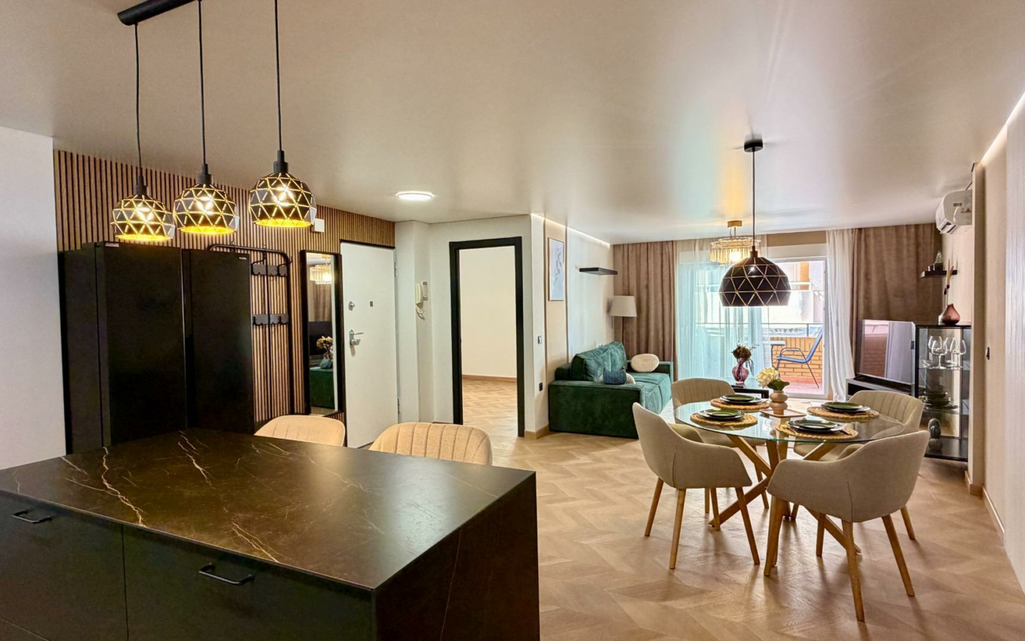 3-bedroom Apartment In Torrevieja, Spain (100 M²)