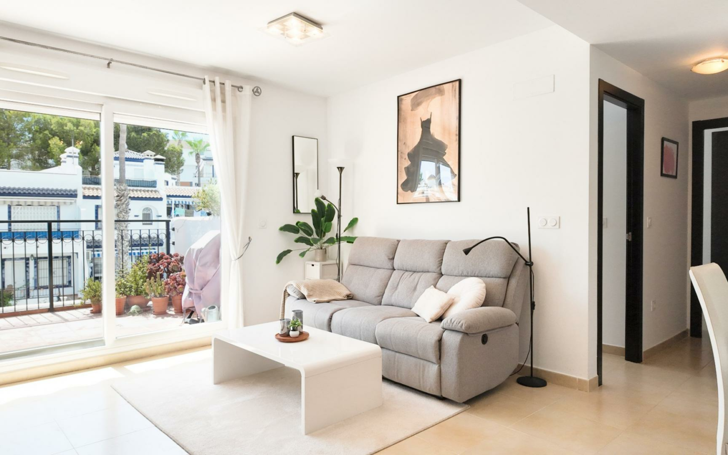 2-bedroom Apartment In Orihuela Costa, Spain (122 M²)