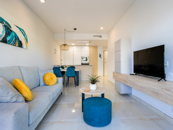 2-bedroom Apartment In Orihuela Costa, Spain (80 M²)
