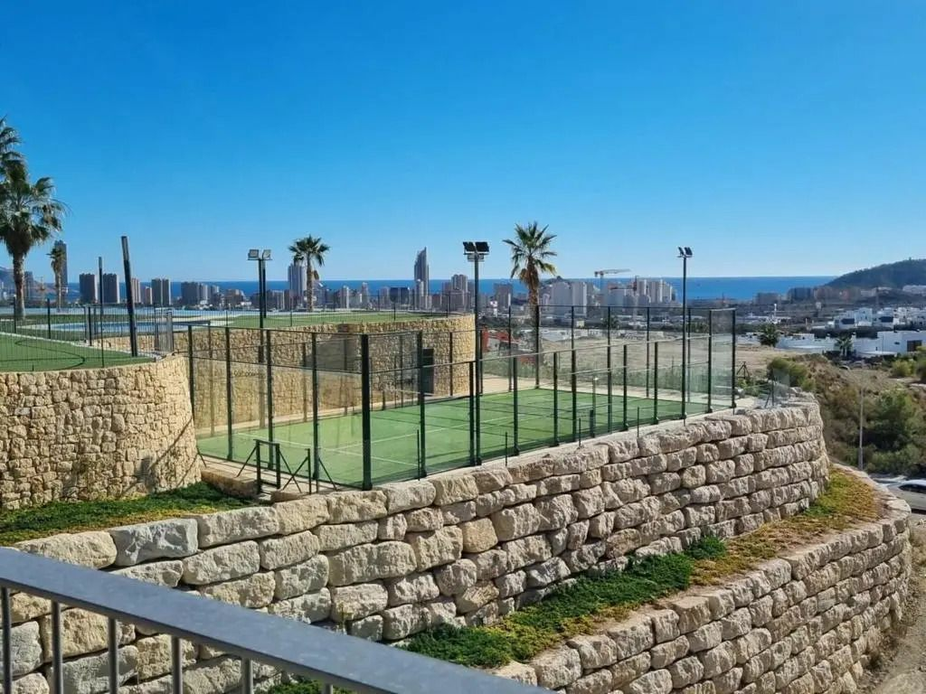 4-bedroom Duplex In Villajoyosa, Spain (256 M²)