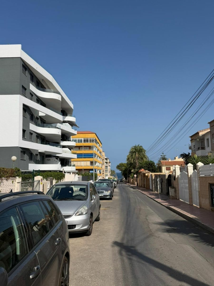 2-bedroom Apartment In Torrevieja, Spain (74 M²)