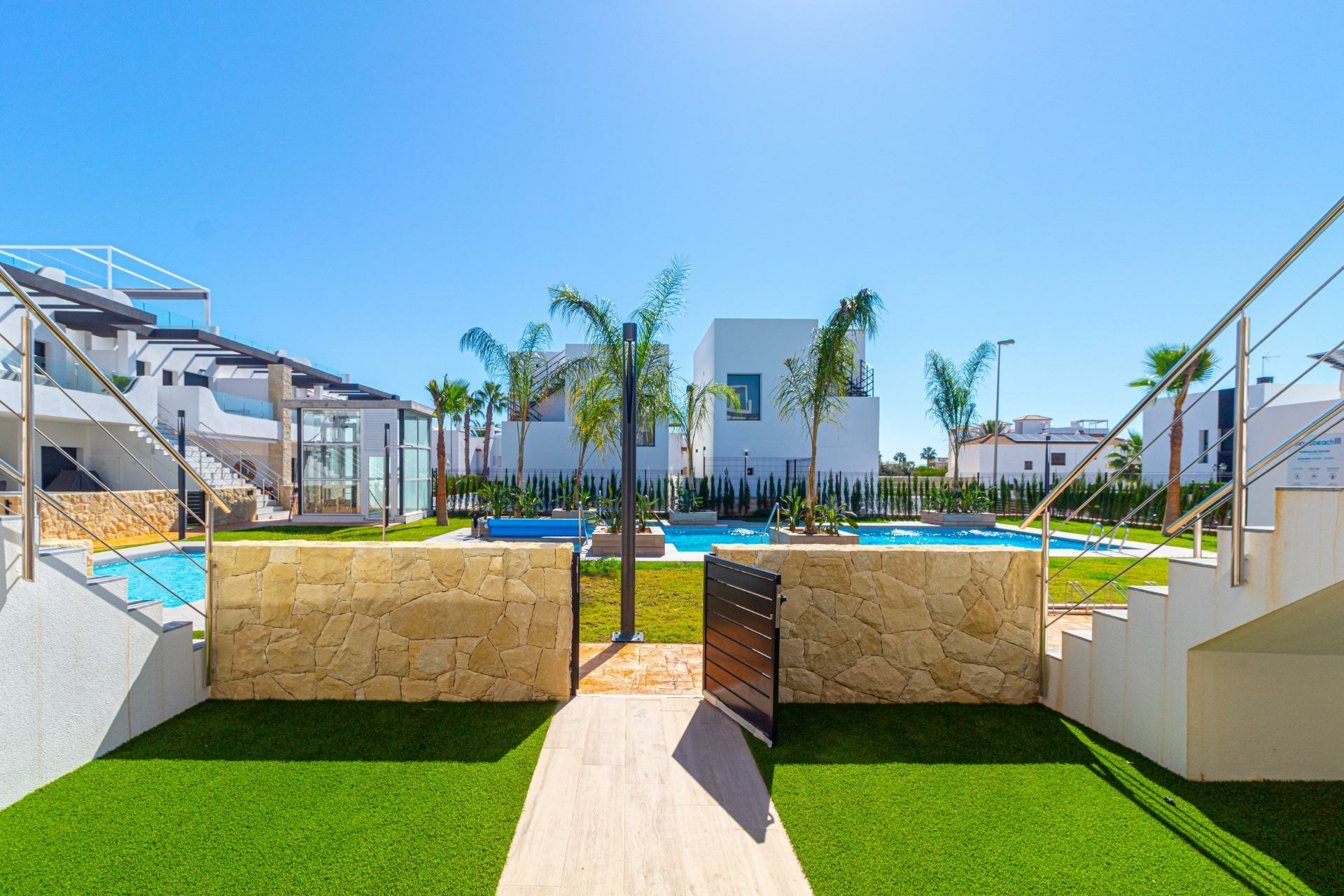 3-bedroom Apartment In Orihuela Costa, Spain (83 M²)