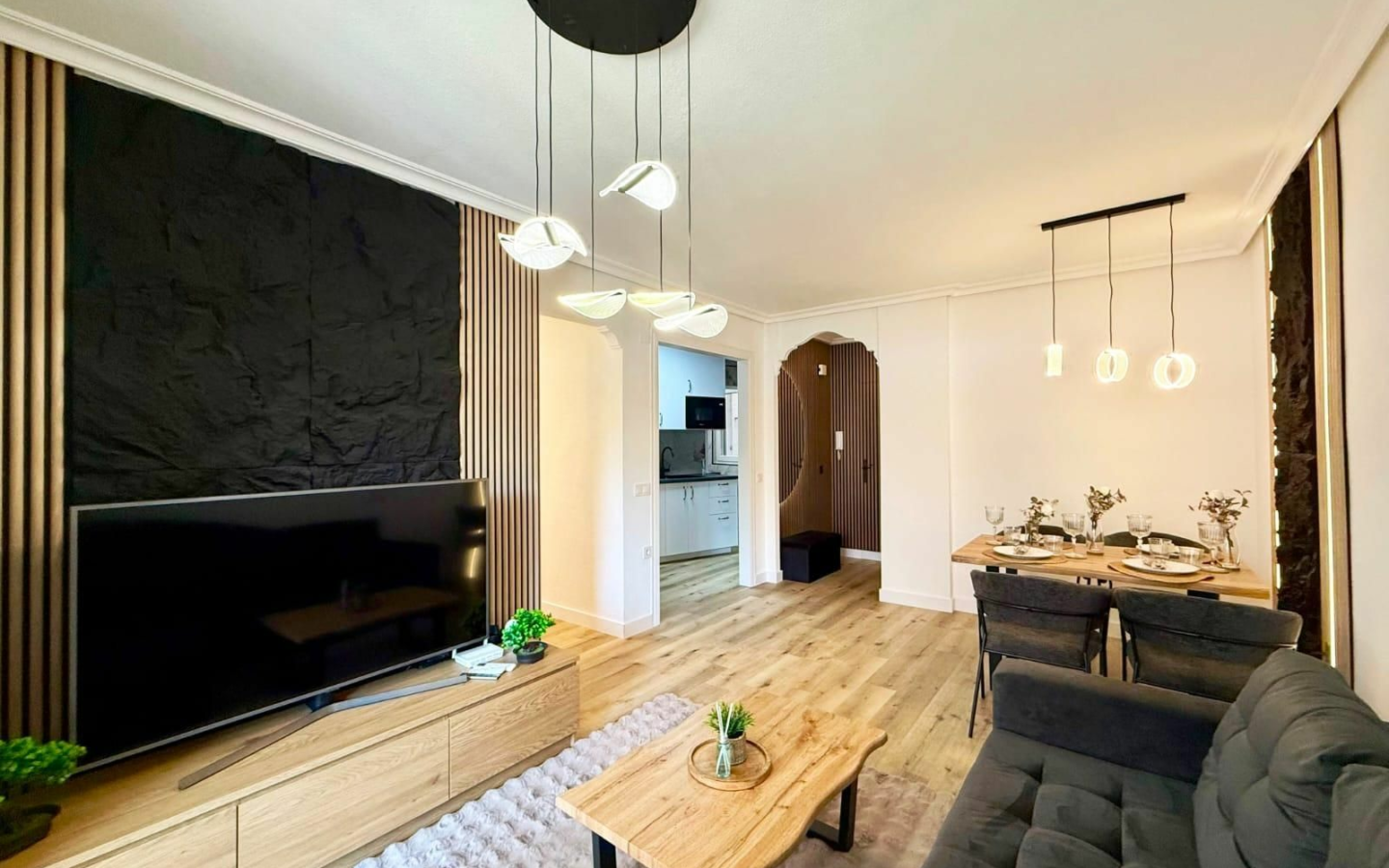 2-bedroom Apartment In Torrevieja, Spain (67 M²)