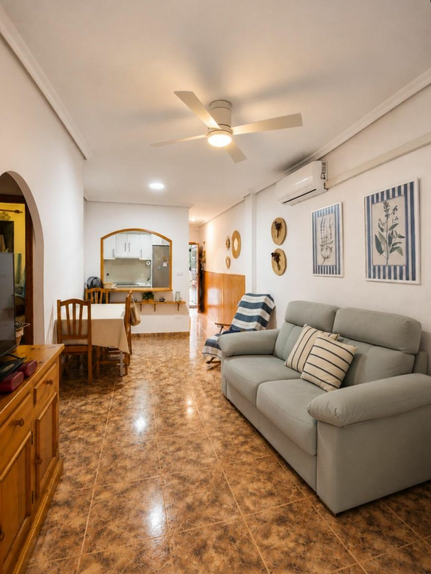 2-bedroom Apartment In Los Alcázares, Spain (61 M²)