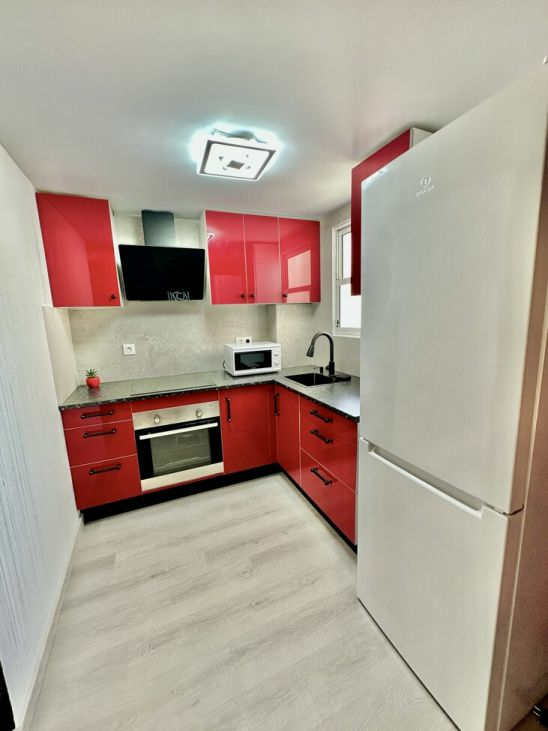 3-bedroom Apartment In Torrevieja, Spain (75 M²)