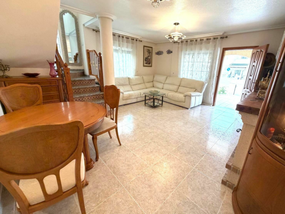 3-bedroom Villa In Orihuela Costa, Spain (124 M²)