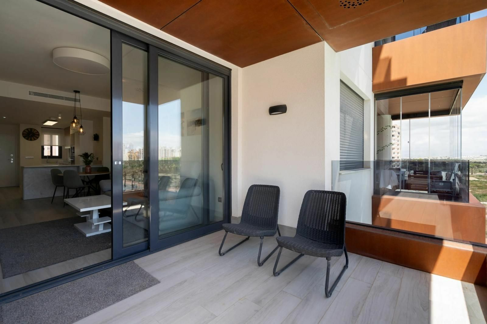 2-bedroom Apartment In Guardamar Del Segura, Spain (73 M²)