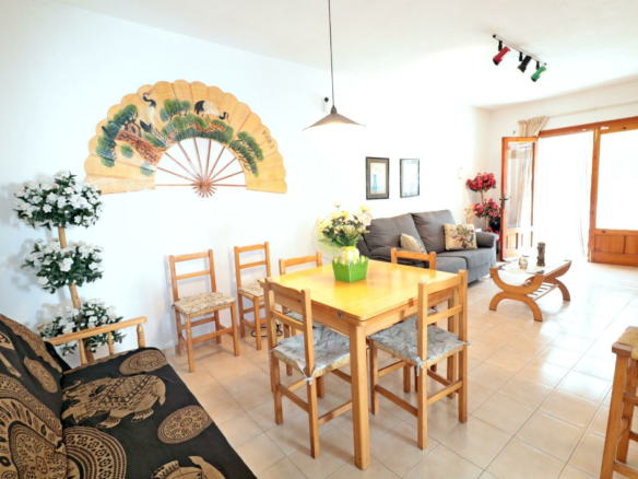 3-bedroom Bungalow In Torrevieja, Spain (80 M²)