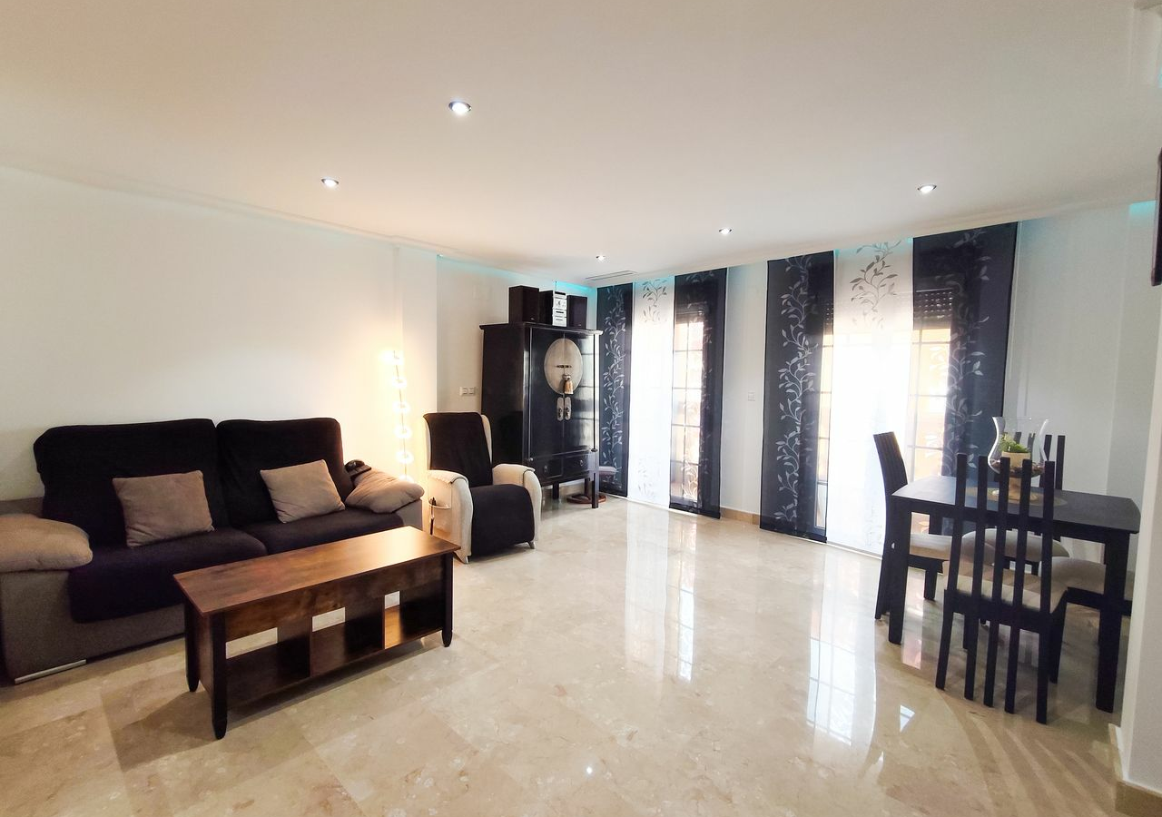 3-bedroom Apartment In Torrevieja, Spain (109 M²)