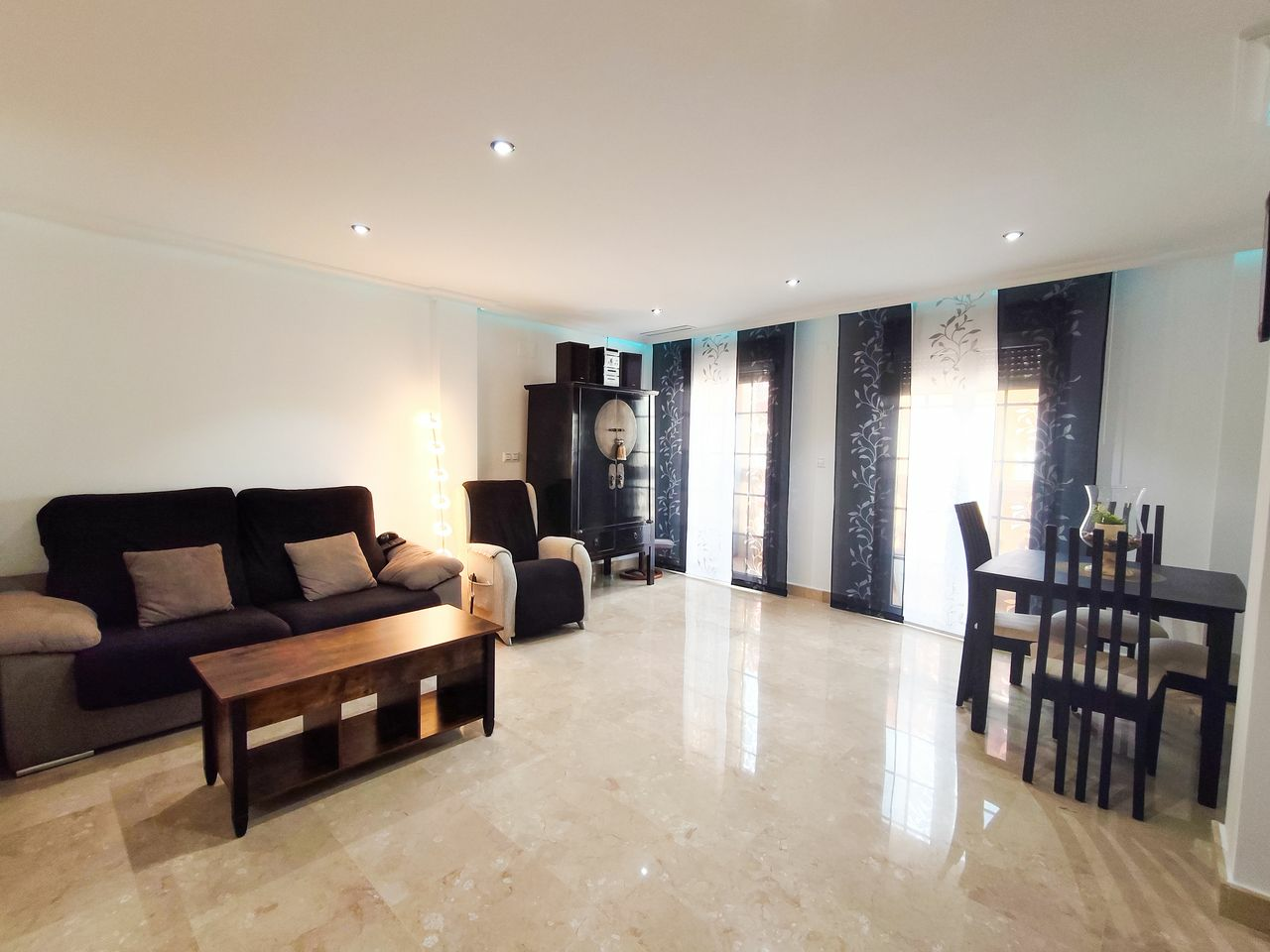3-bedroom Apartment In Torrevieja, Spain (109 M²)
