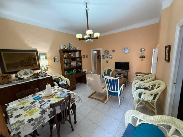 4-bedroom Apartment In Pilar De La Horadada, Spain (100 M²)