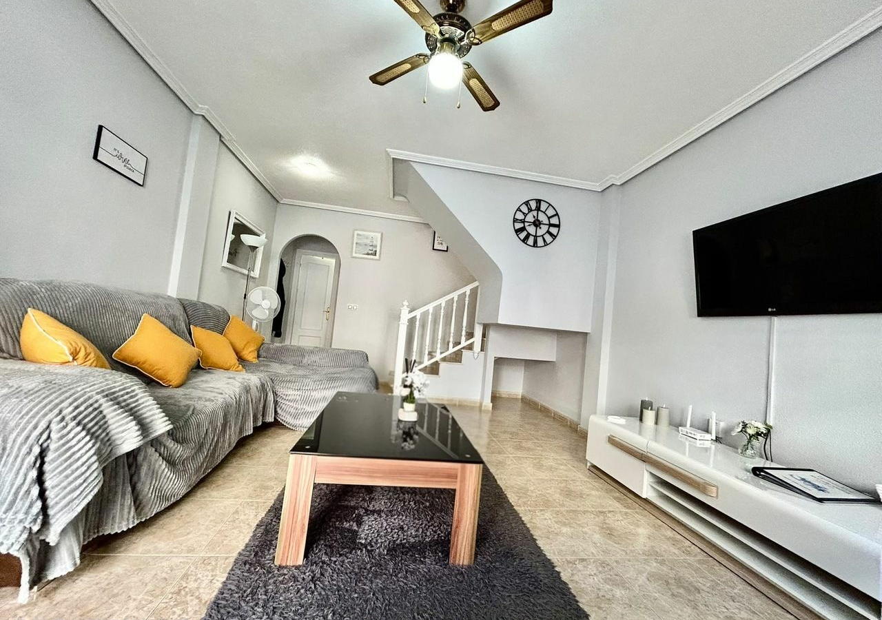 3-bedroom House In Orihuela Costa, Spain (86 M²)