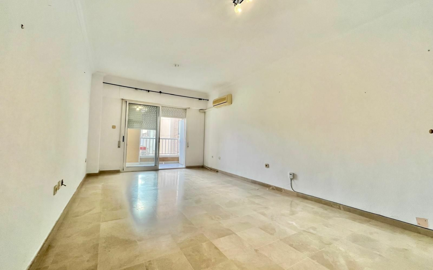 3-bedroom Apartment In Torrevieja, Spain (106 M²)