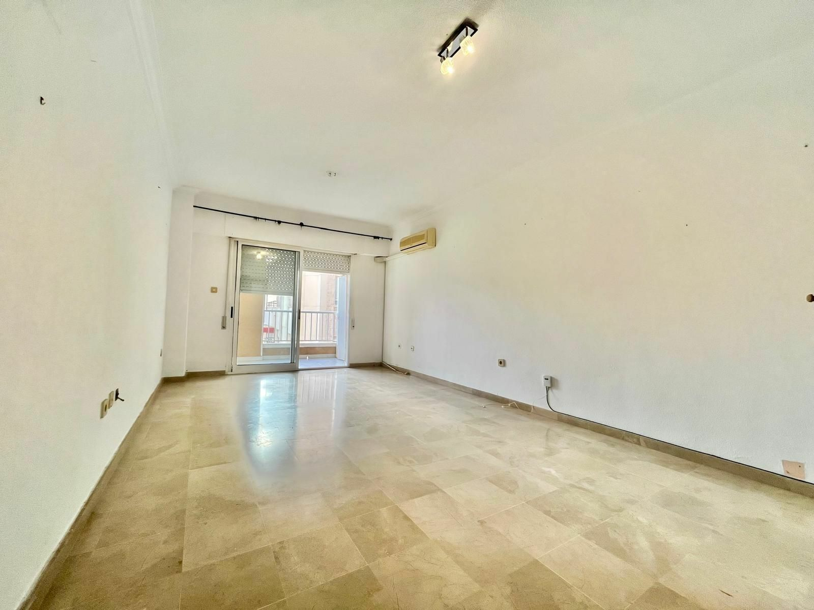 2-5-3c8378 3-bedroom Apartment In Torrevieja, Spain (106 M²)