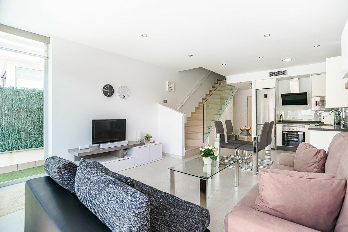 3-bedroom Villa In Lo Pagan, Spain (109 M²)