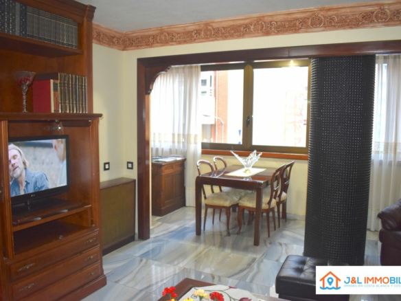 3-bedroom Apartment In Alicante, Spain (167 M²)