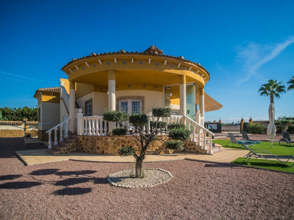 4-bedroom Villa In Catral, Spain (146 M²)