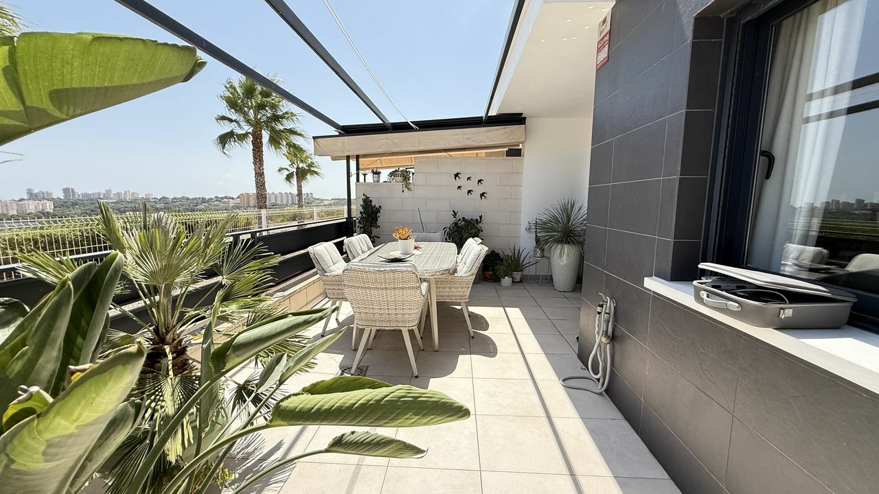 3-bedroom House In Orihuela Costa, Spain