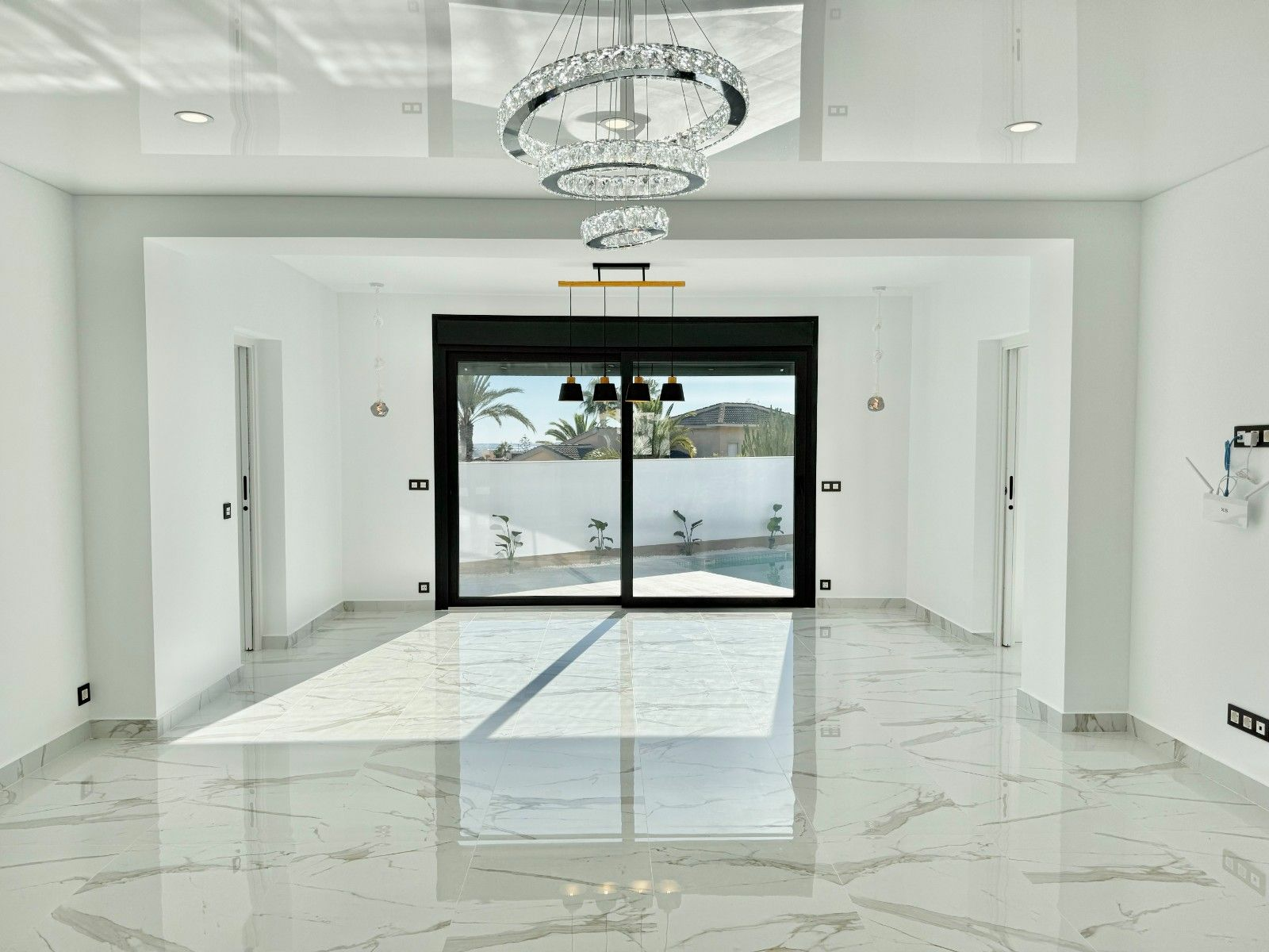 4-bedroom Villa In Rojales, Spain (205 M²)