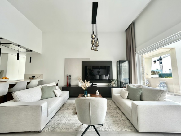 4-bedroom Villa In Algorfa, Spain (133 M²)