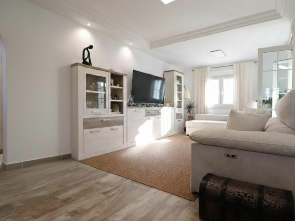 4-bedroom Villa In Orihuela Costa, Spain (270 M² Plot)