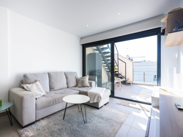 2-bedroom Apartment In Orihuela Costa, Spain (62 M²)