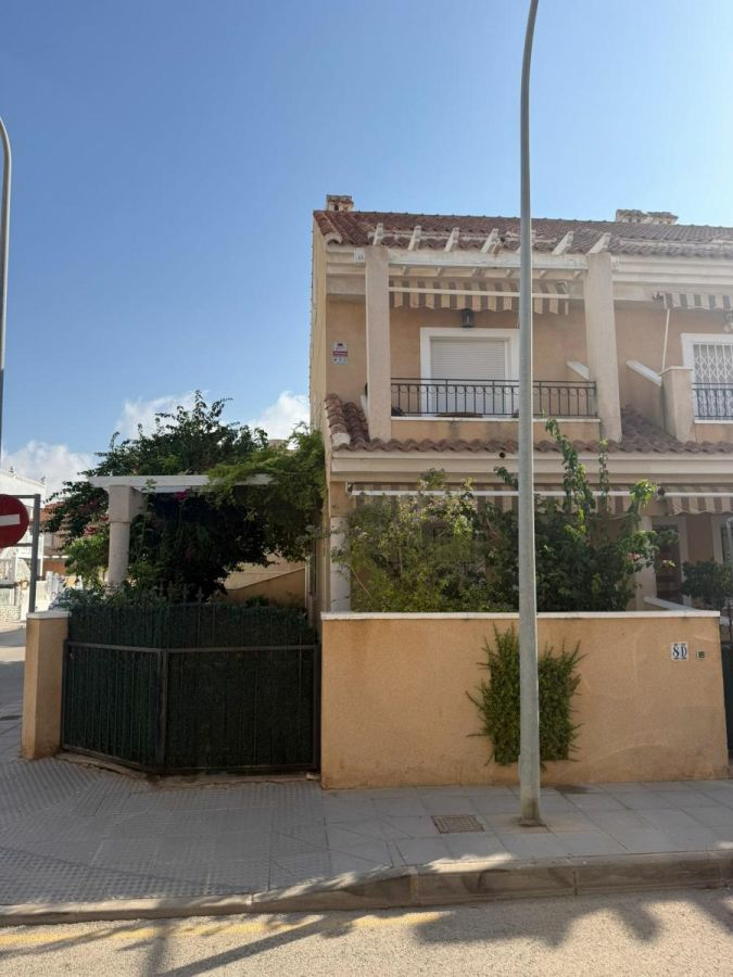 4-bedroom Terraced House In Pilar De La Horadada, Spain (122 M²)