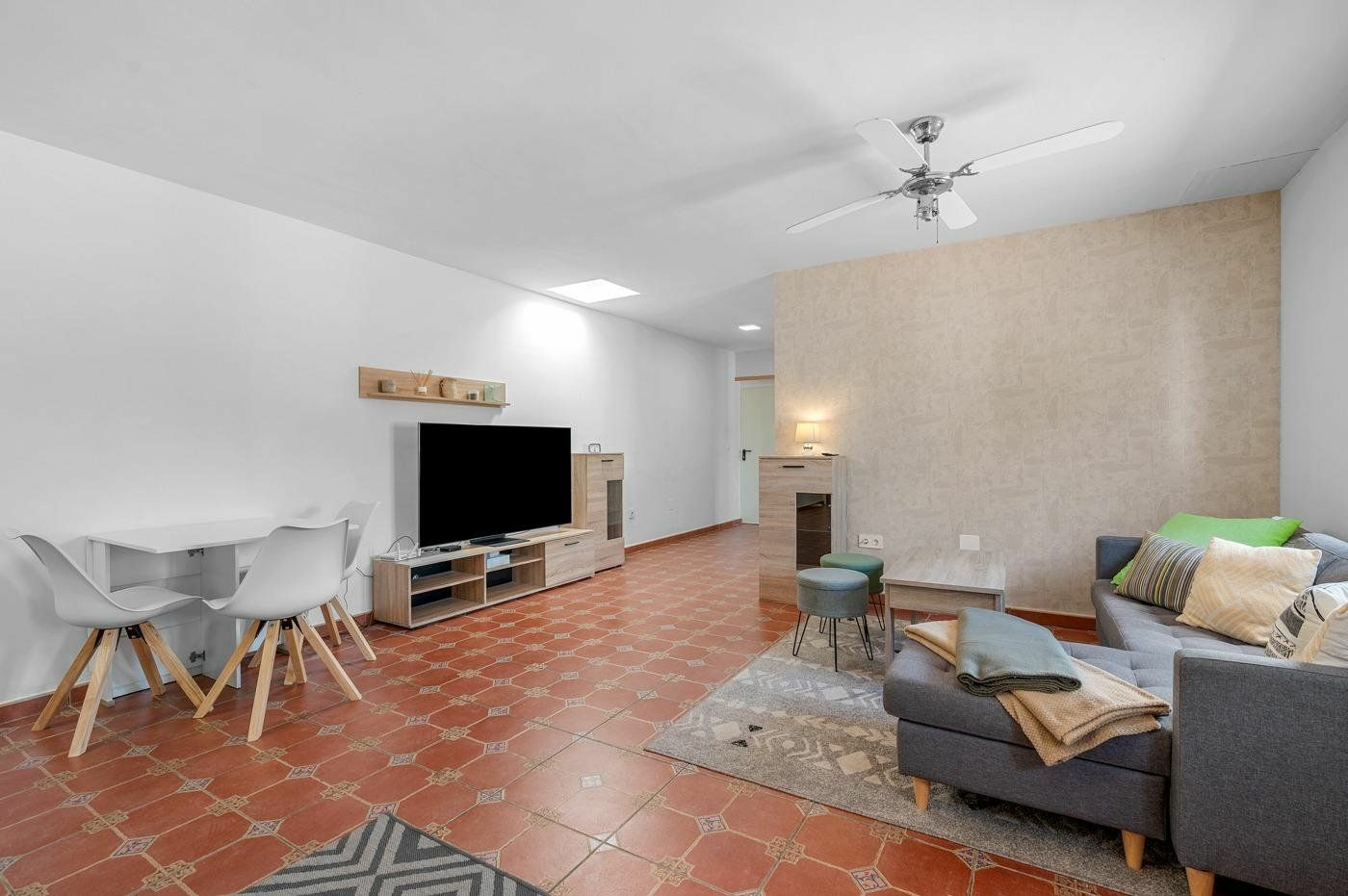6-bedroom Villa In Rojales, Spain (285 M²)