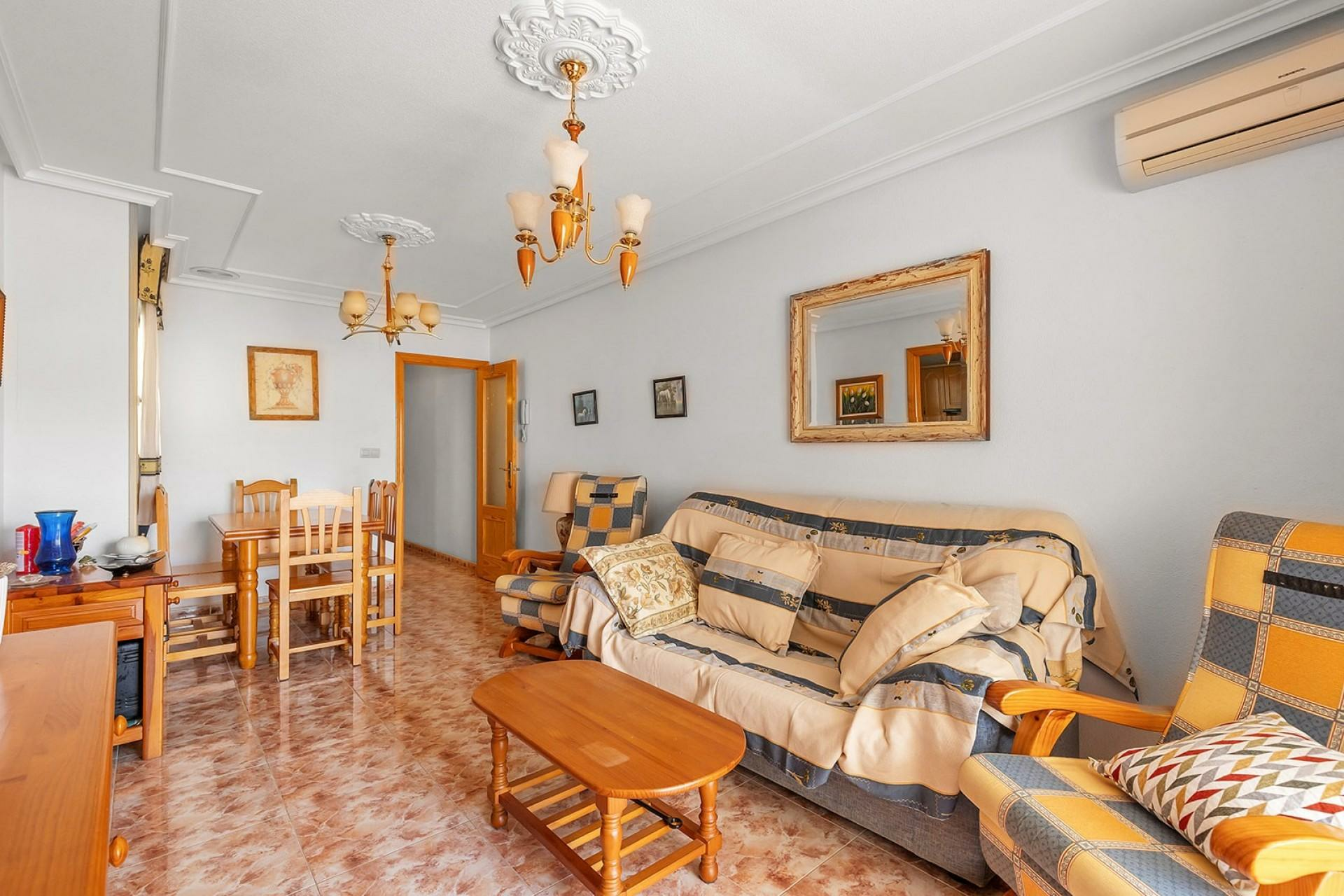 2-5-93025a 2-bedroom Apartment In Torrevieja, Spain (77 M²)