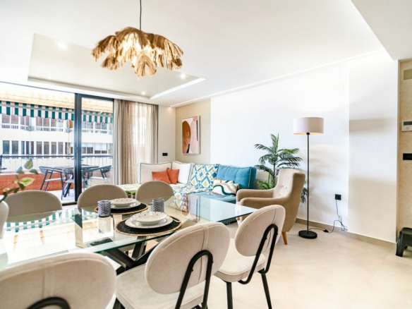 3-bedroom Apartment In Torrevieja, Spain (110 M²)