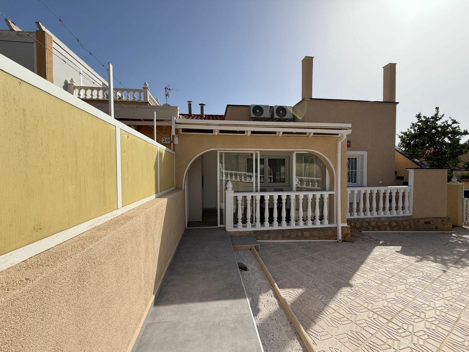 2-bedroom House In Torrevieja, Spain (63 M²)