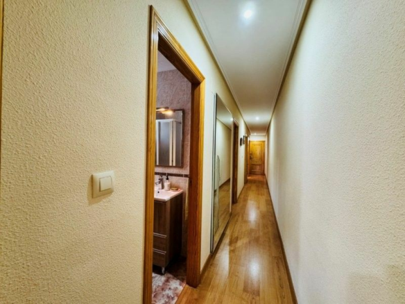 2-bedroom Apartment In Torrevieja, Spain (77 M²)