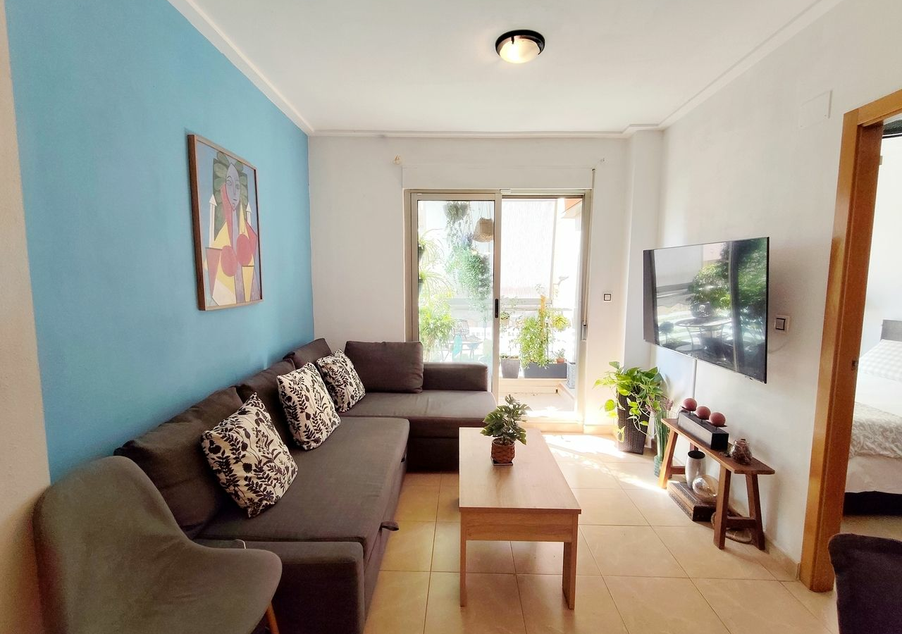 3-bedroom Apartment In Torrevieja, Spain (96 M²)