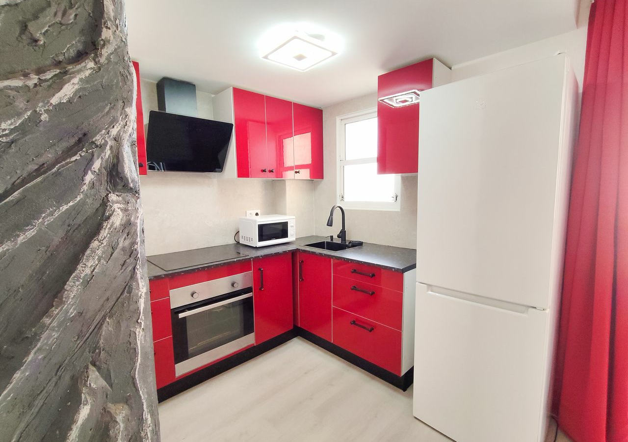 3-bedroom Apartment In Torrevieja, Spain (75 M²)