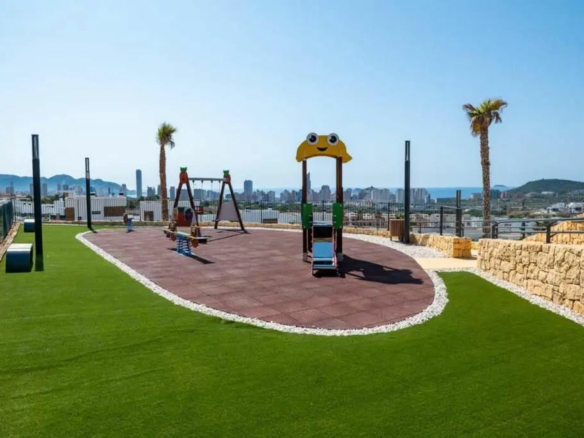 4-bedroom Duplex In Villajoyosa, Spain (256 M²)