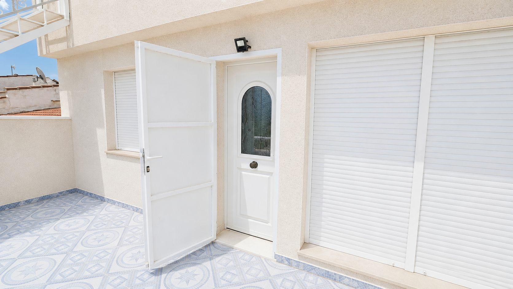3-bedroom House In Almoradi, Spain (188 M²)