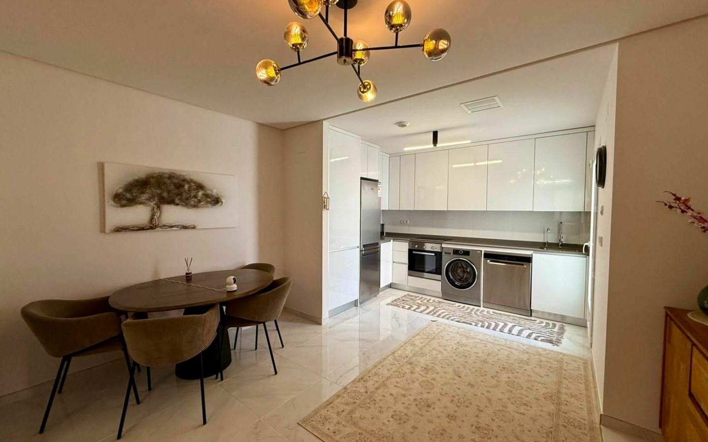 2-bedroom Apartment In Torrevieja, Spain (81 M²)
