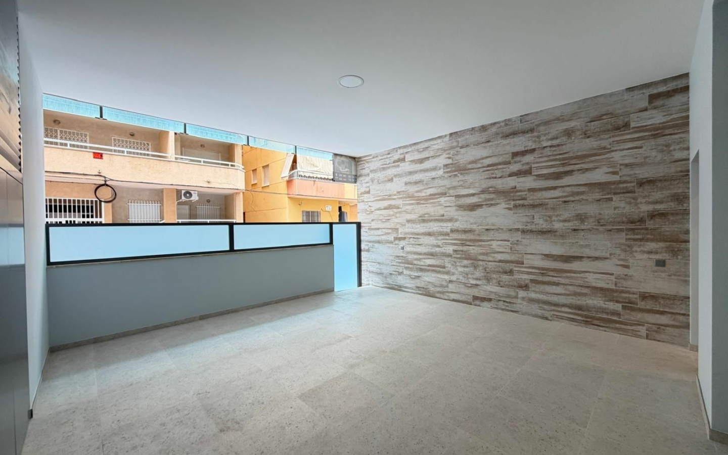 2-bedroom Apartment In Torrevieja, Spain (123 M²)