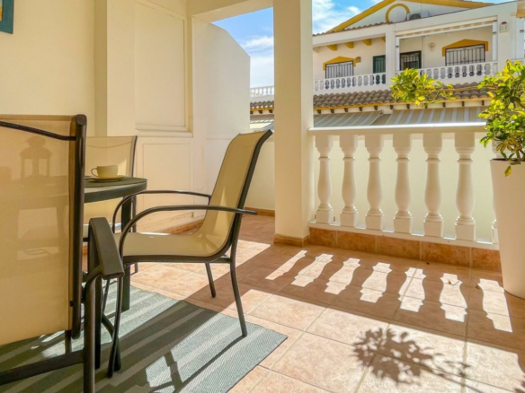 3-bedroom Terraced House In Orihuela, Spain (82 M²)