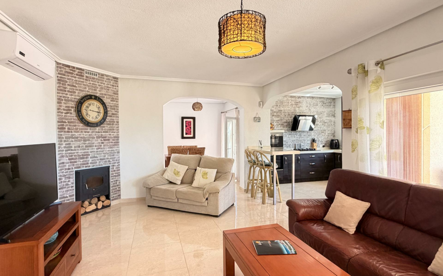 5-bedroom Villa In Rojales, Spain (246 M²)