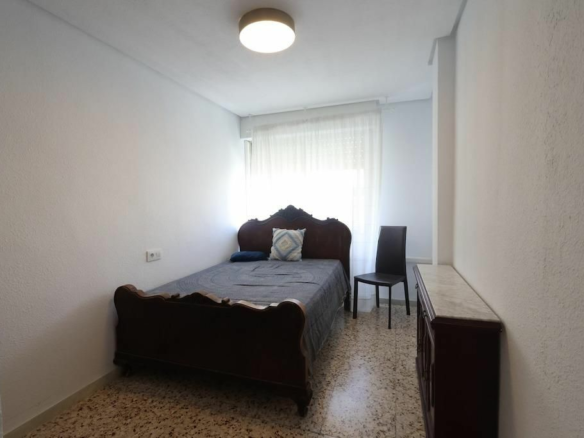 3-bedroom Apartment In Torrevieja, Spain (104 M²)