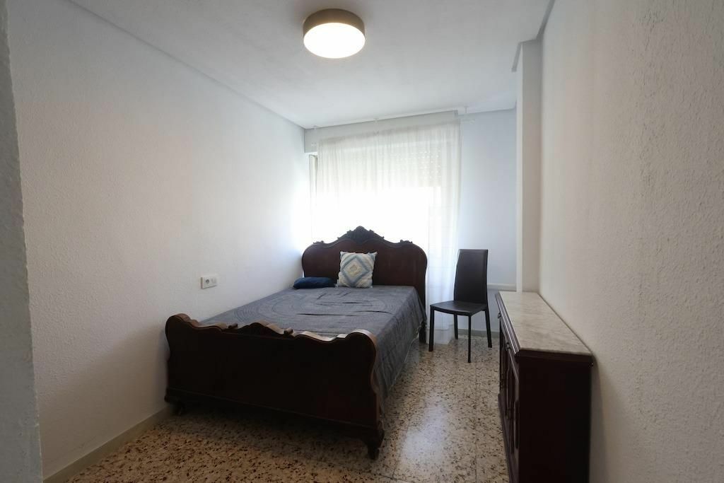 3-bedroom Apartment In Torrevieja, Spain (104 M²)