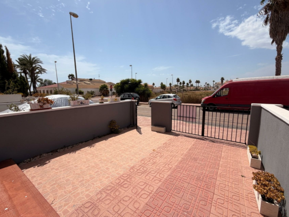 3-bedroom Terraced House In Algorfa, Spain (88 M²)