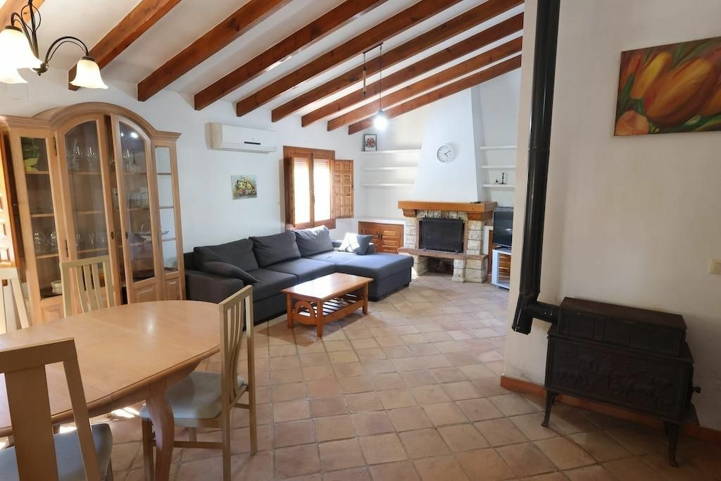 4-bedroom Villa In Cabo Roig, Spain (133 M²)