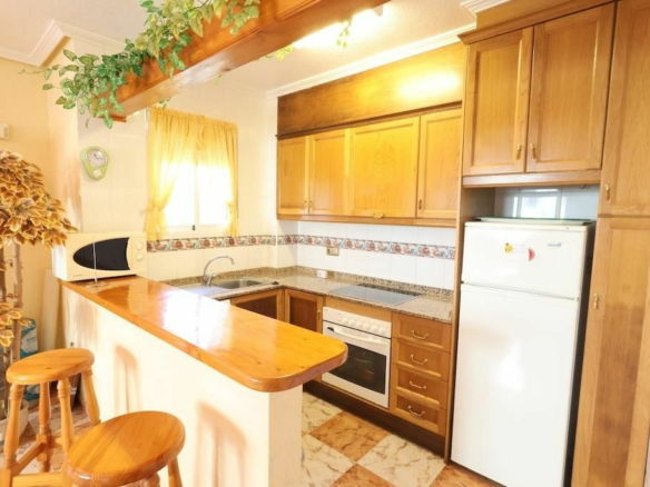 2-bedroom House In Orihuela Costa, Spain (80 M²)