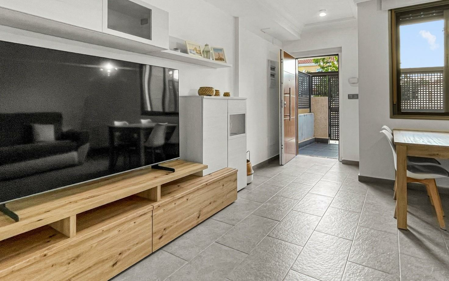 3-bedroom Terraced House In Pilar De La Horadada, Spain (104 M²)