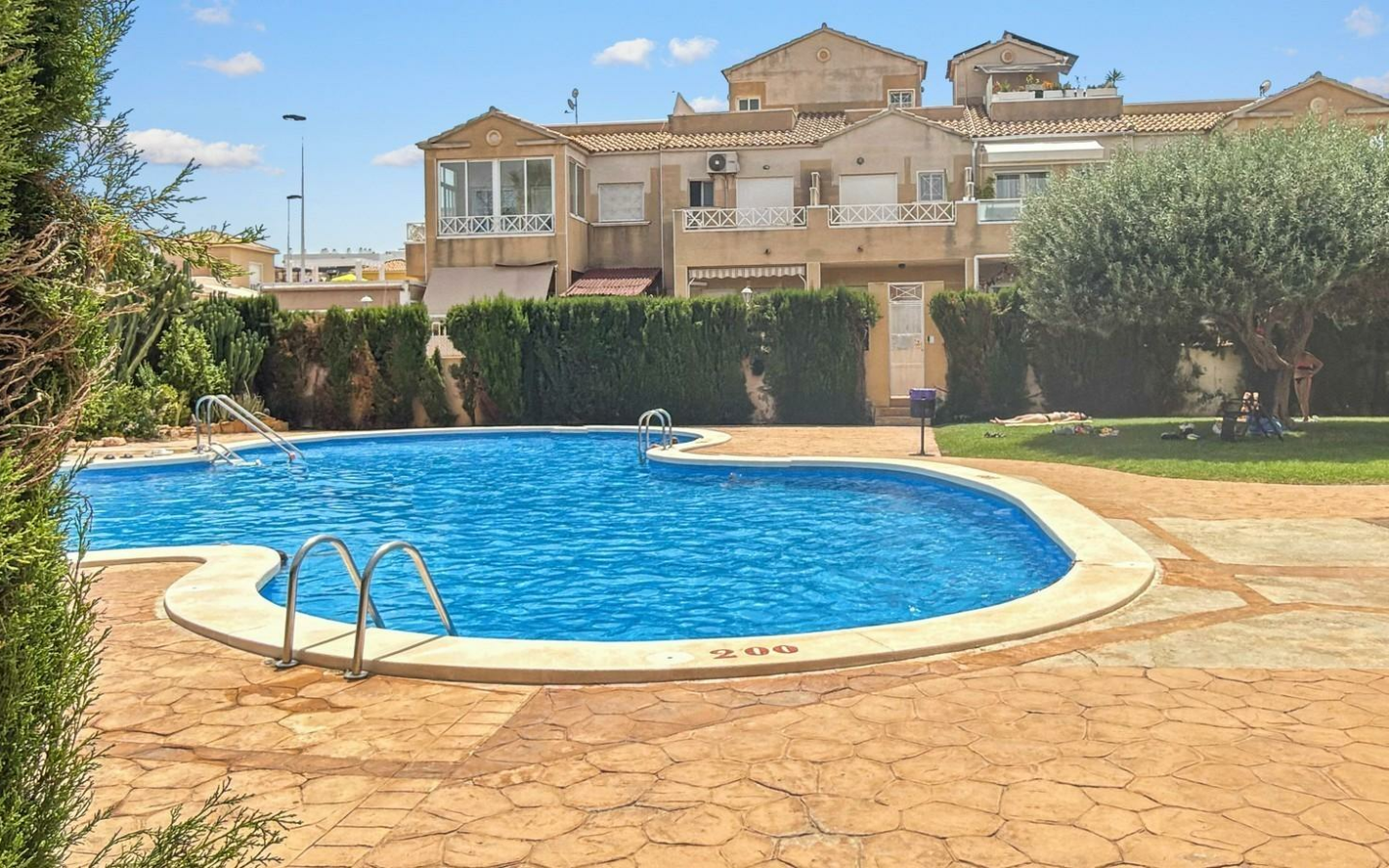 2-bedroom Terraced House In Torrevieja, Spain (69 M²)