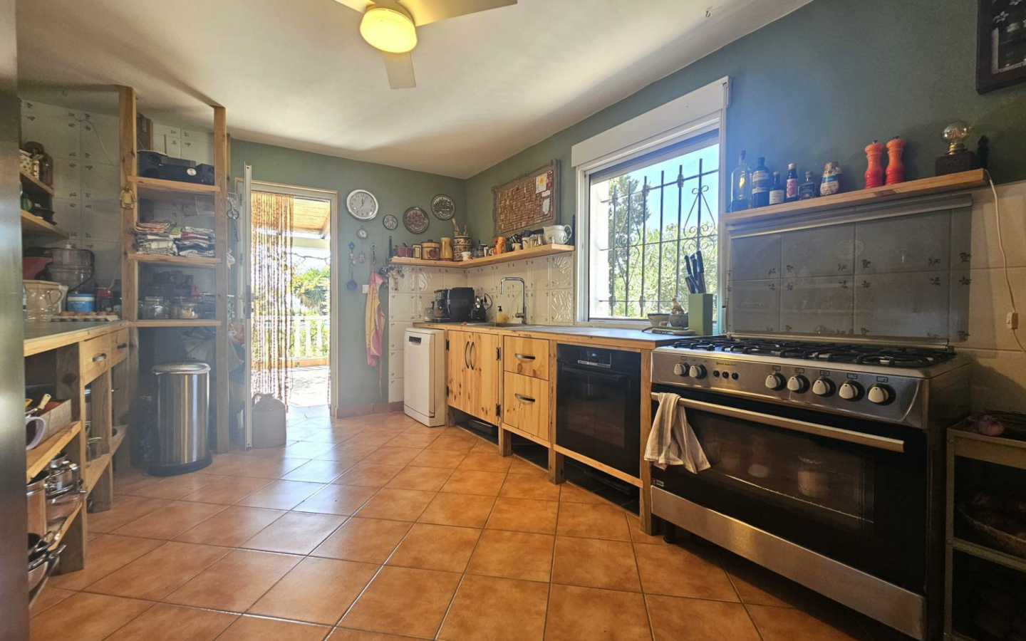 5-bedroom Villa In Orihuela, Spain (192 M²)